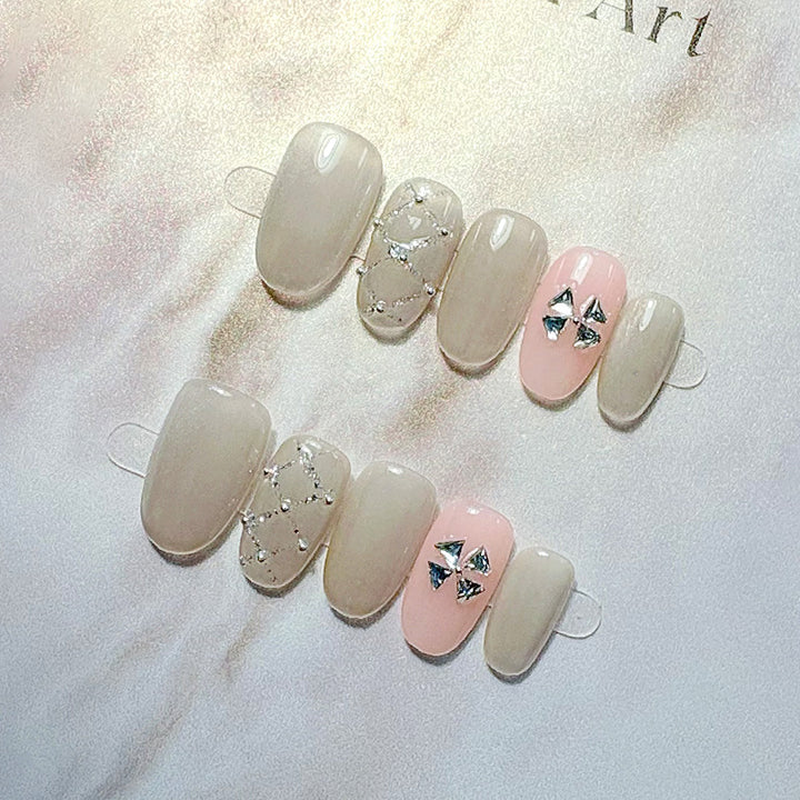 French Tip Press-On Nail Set Stornfield