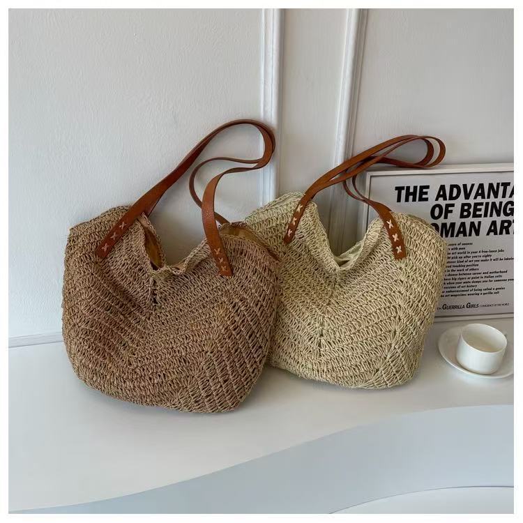 Handbag with Refined Braiding Stornfield