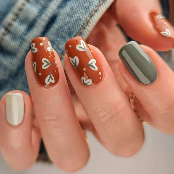Artistic Heart Design Press-On Nail Tips Stornfield
