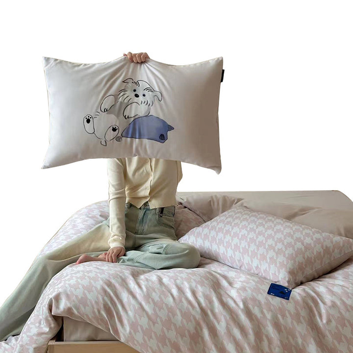 Reversible cotton satin duvet cover set with geometric square jacquard and concealed zipper