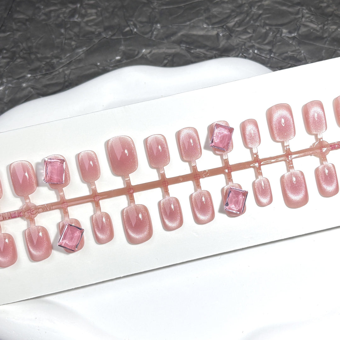 Elegant Nail Art Press-On Collection