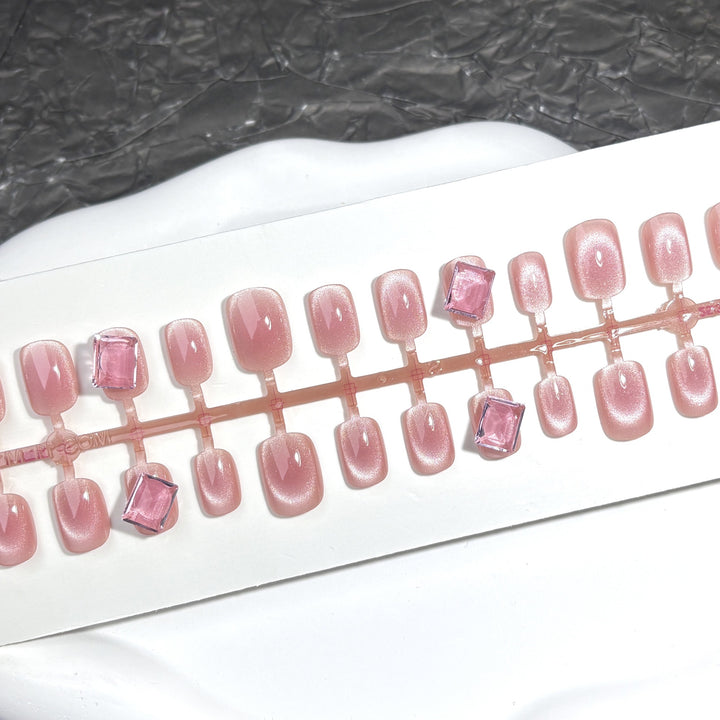 Elegant Nail Art Press-On Collection