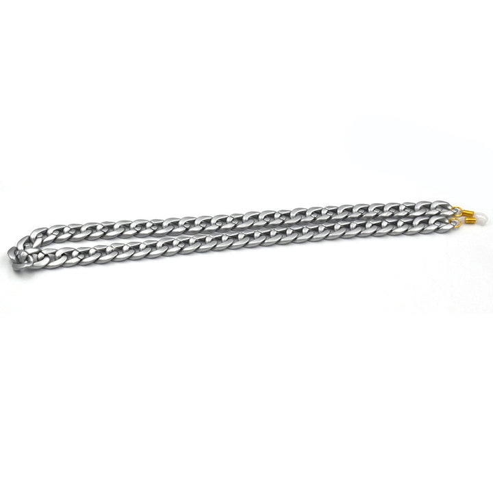 Stylish Statement Chain Stornfield