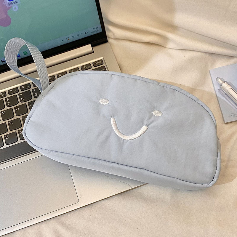 Handy bags with cute pig design Stornfield