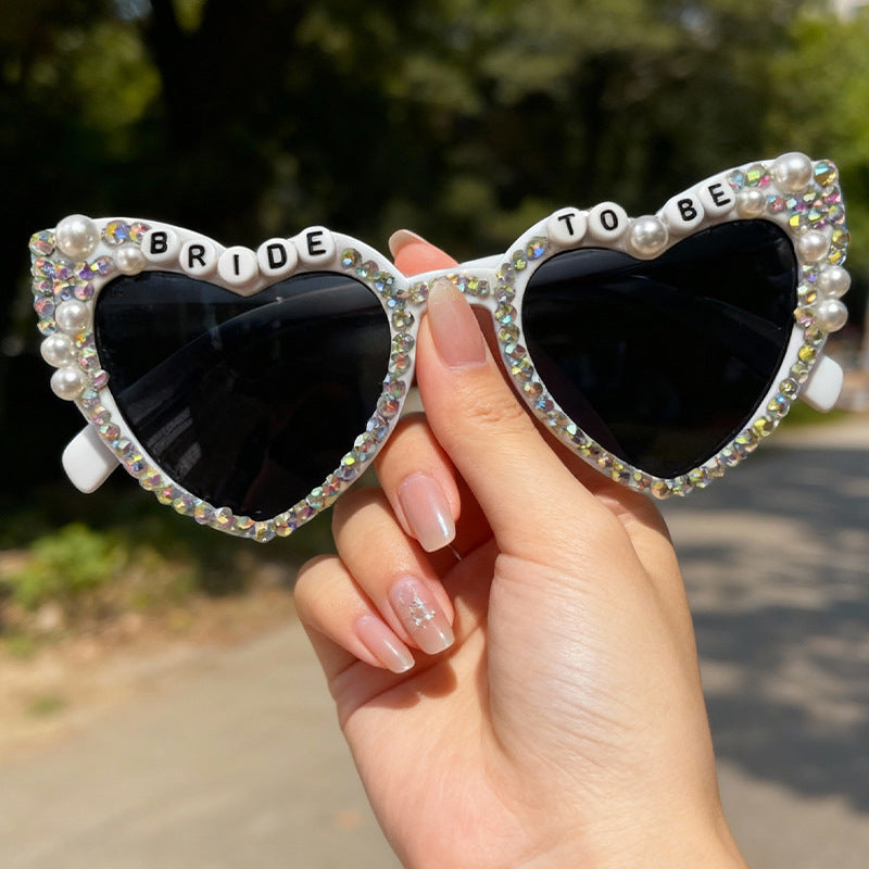 Glamorous Heart-Shaped Bridal Sunglasses Stornfield