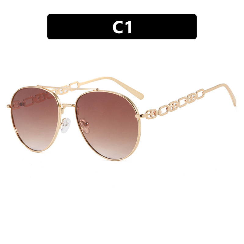 Women's striking sunglasses with luxurious chain detail and polarized lenses Stornfield