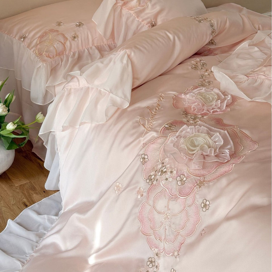 Romantic bedding set made of cotton satin with ruffle, fine 3D flower embroidery and frills