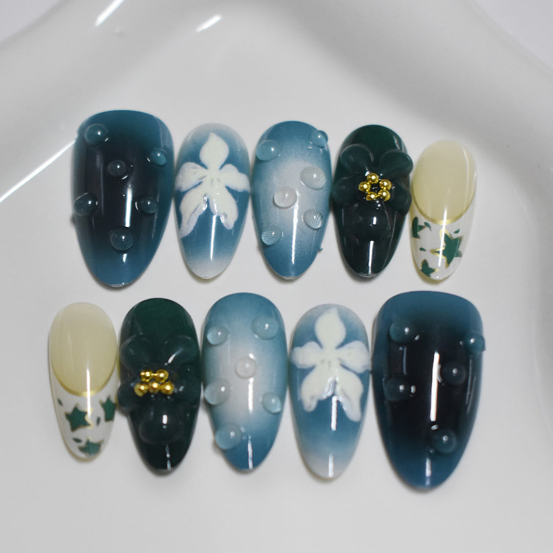 Decorative Press-On Nail Art with Floral Elements Stornfield