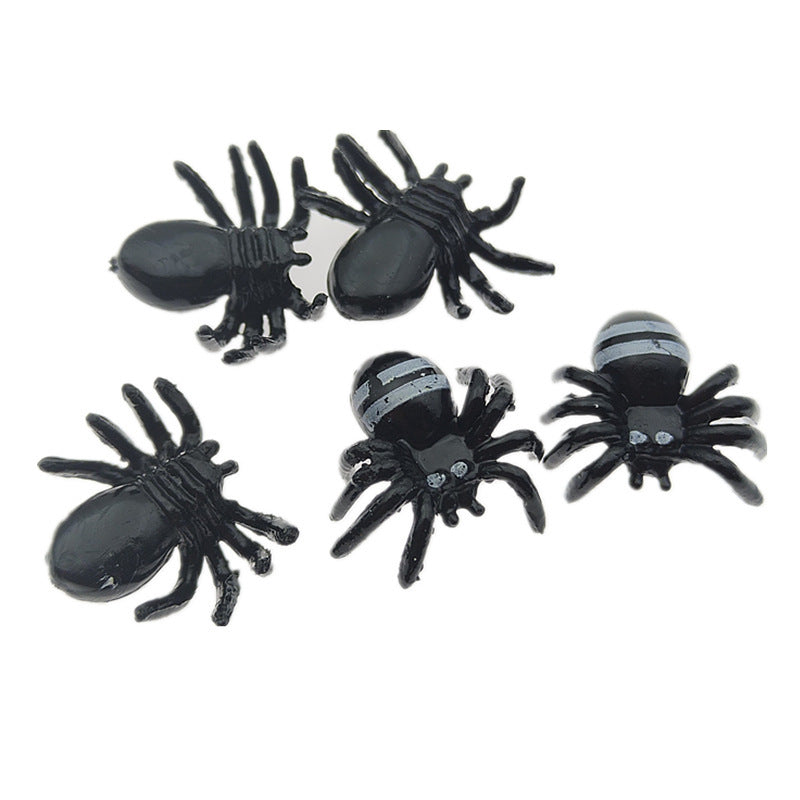 Realistic Decorative Spider Figurines Stornfield