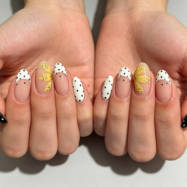 Decorative Floral Nail Art Set Stornfield 1789915748