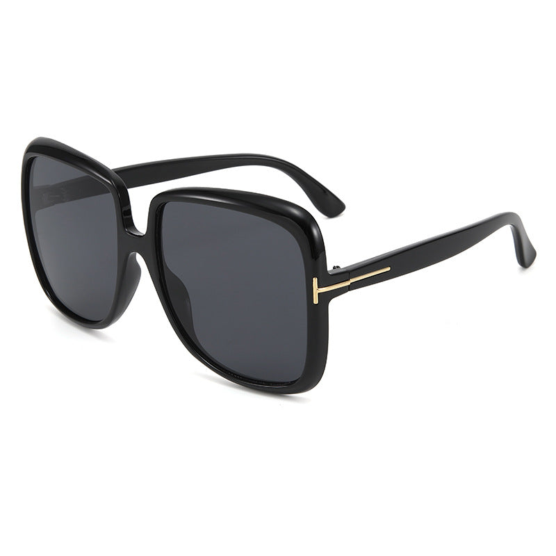 Women elegant oversized sunglasses with delicate frame Stornfield