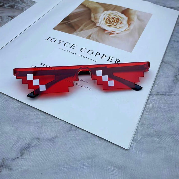 Bold Geometric Frame Sunglasses Stornfield
