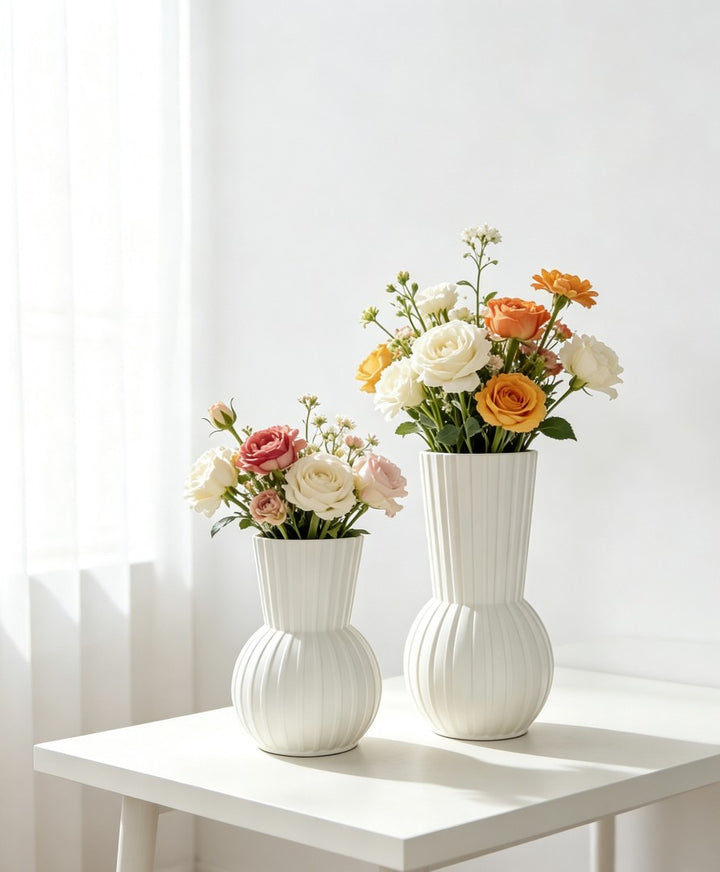 Elegant Floral Arrangement Vase Stornfeild