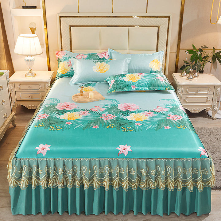 Ladies daybed cover with playful bear motif Stornfield