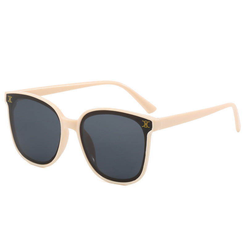 Ladies fashionable oversized sunglasses with high UV protection Stornfield