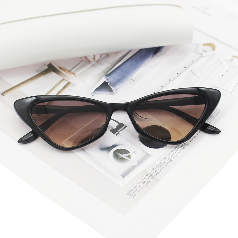 Women's Cat-Eye Sunglasses with Carefully Designed Frame Stornfield