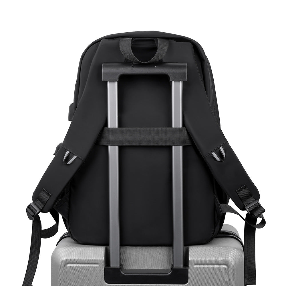 Versatile Urban Laptop Carrier Stornfield