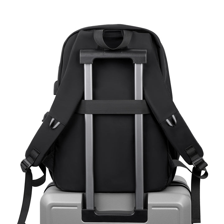 Versatile Urban Laptop Carrier Stornfield