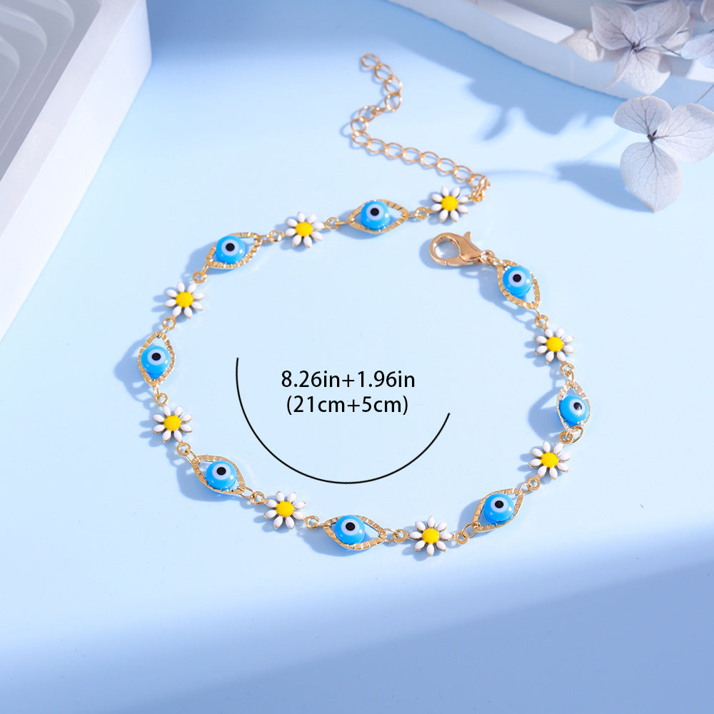 Eye Charm and Daisy Bracelet Stornfield