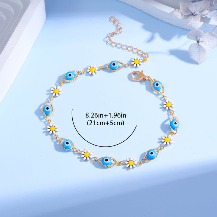Eye Charm and Daisy Bracelet Stornfield