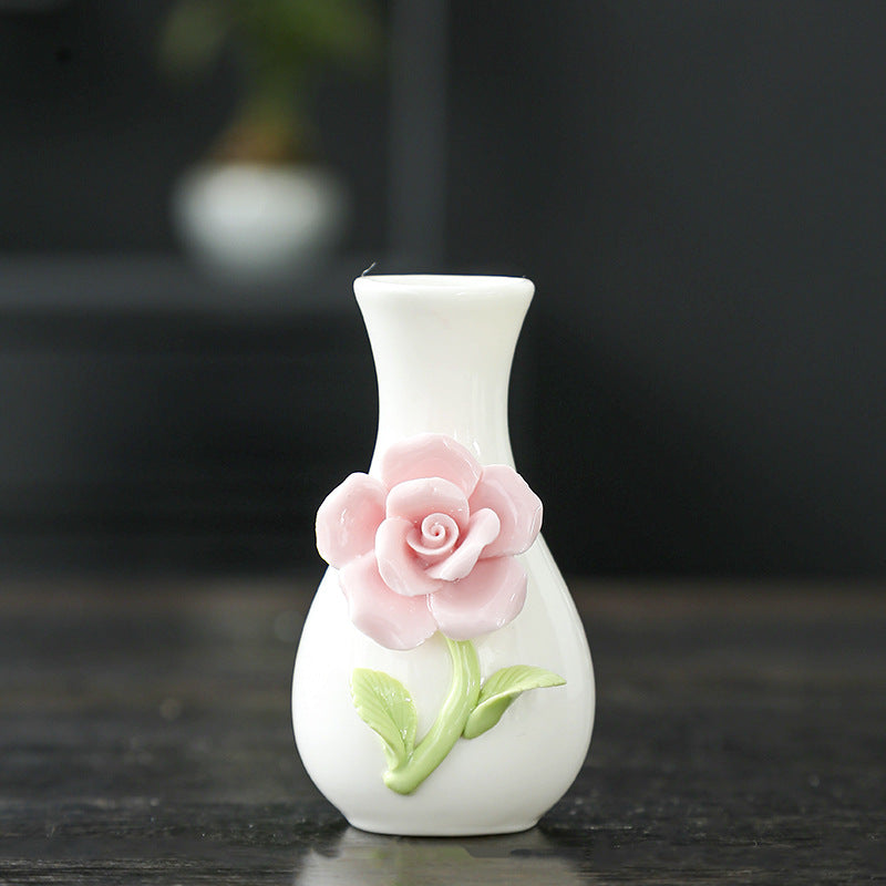Elegant Floral Themed Ceramic Vase Stornfeild