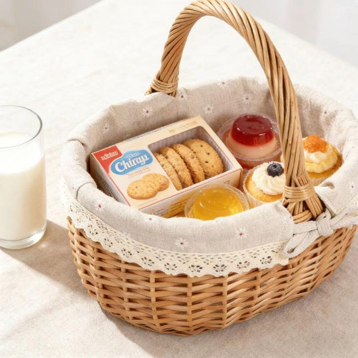 Women braided storage basket with decorative inner lining Stornfield