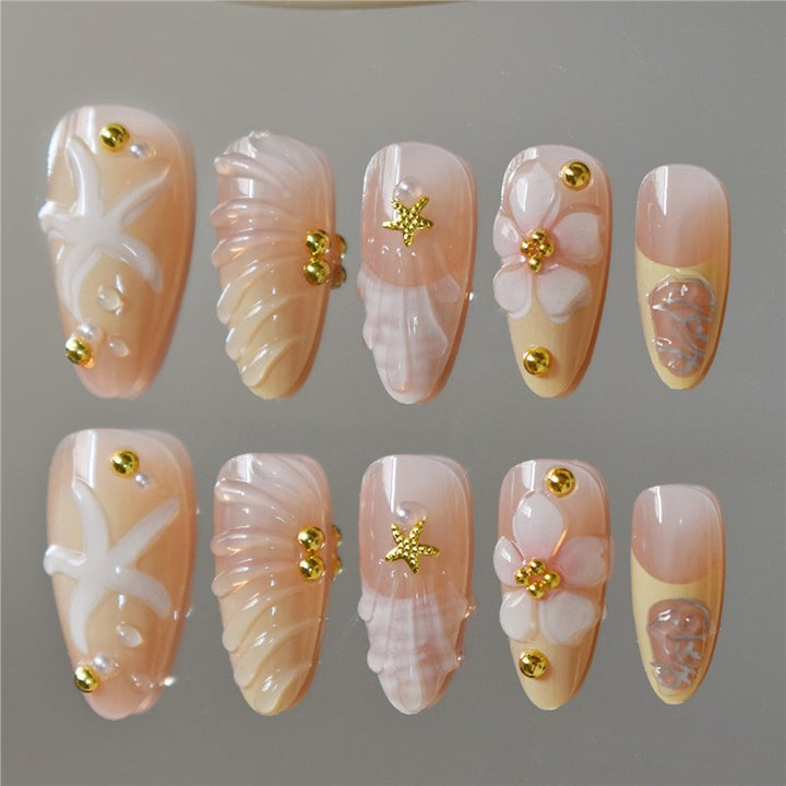 Elegant Floral Design Nail Set Stornfield