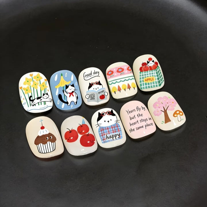 Artistic Cat-Themed Press-On Nail Art Set Stornfield
