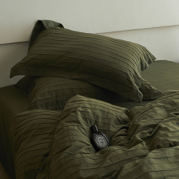Elegant Reversible Bedding Set made of Cotton-Linen Blend with Fine Striped Texture