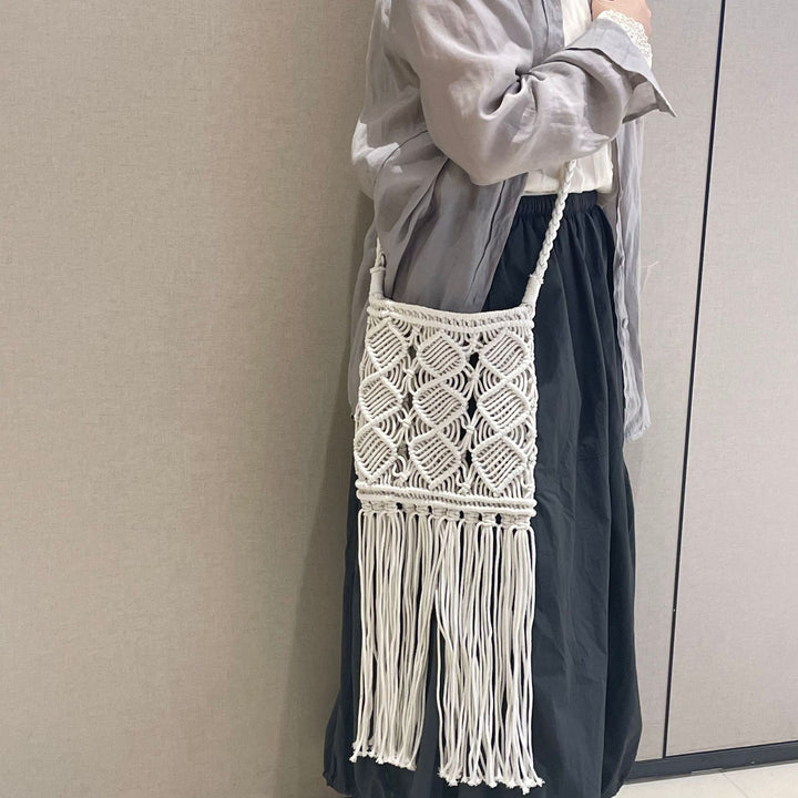 Hand-knotted macrame shoulder bag Stornfield