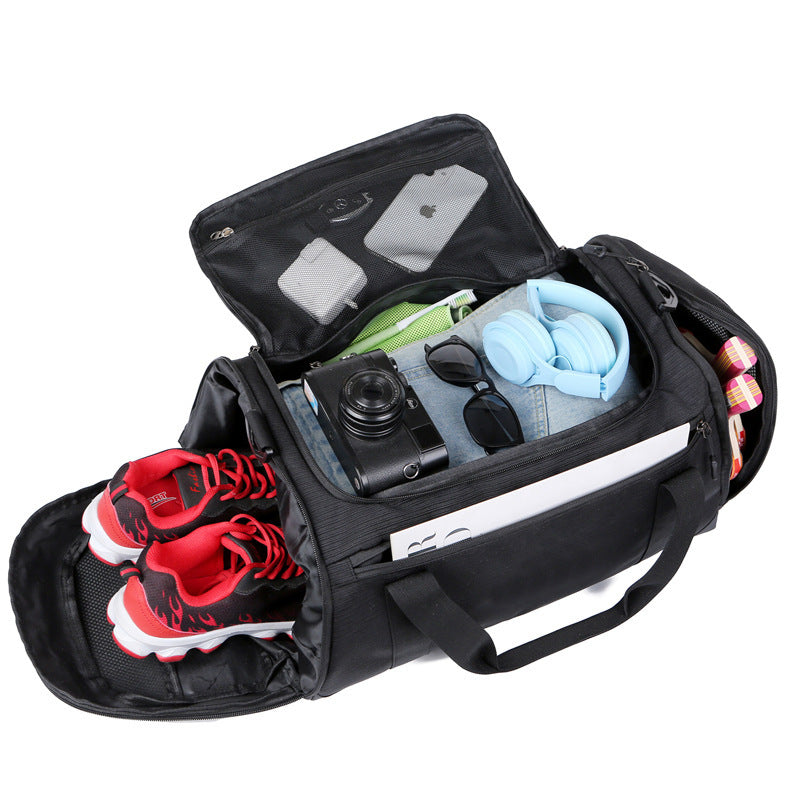 Spacious sports and travel bag with reinforced bottom Stornfield