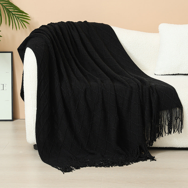 Women Elegant and stylish living and cuddly blanket with fringes Stornfield