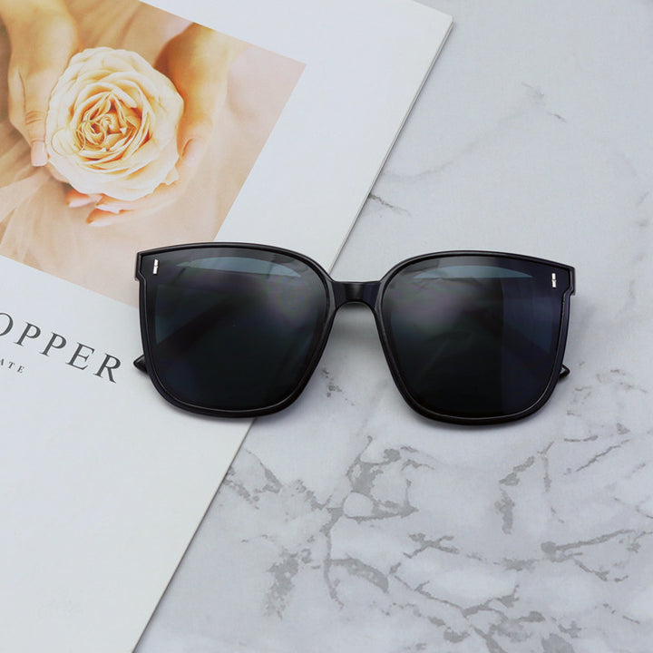 Contemporary Square Frame Sunglasses Stornfield