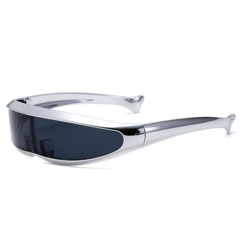 Women Futuristic Designer Sunglasses with Stylish Gold Frame Stornfield