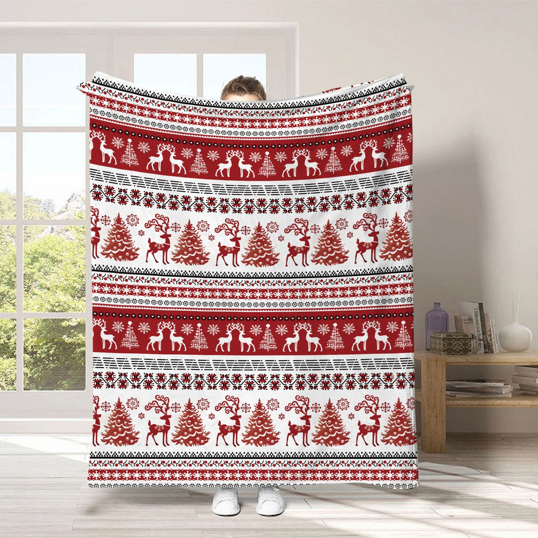 Holiday-Themed Fleece Throw Blanket