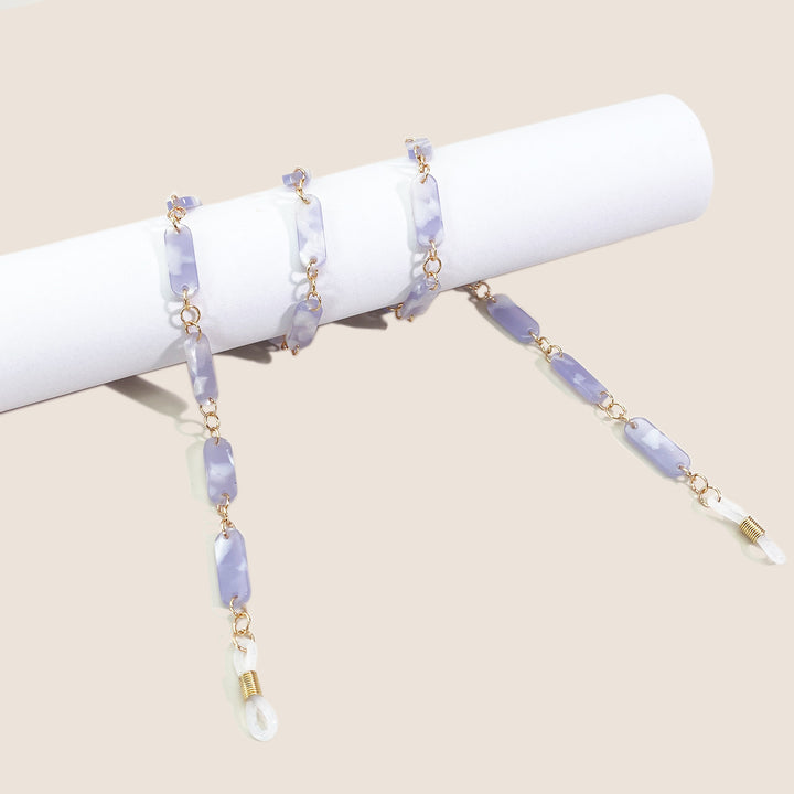 Fashionable Statement Eyewear Chain Stornfield