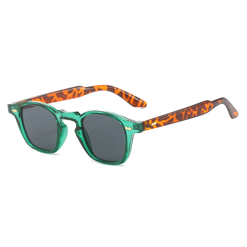 Vintage-Inspired Elegant Square Sunglasses Stornfield