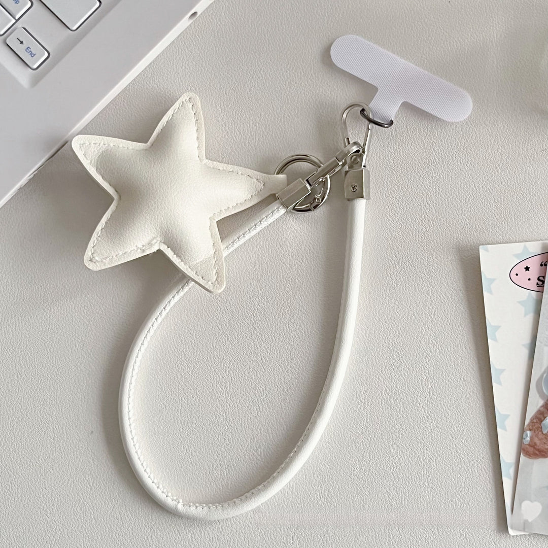 Star-Shaped Keychain Holder Stornfield