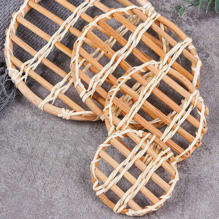 Women Decorative Table Coasters made of Braided Natural Material Stornfield