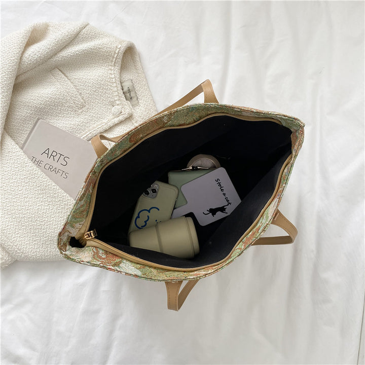 Floral Embroidered Tote Handbag