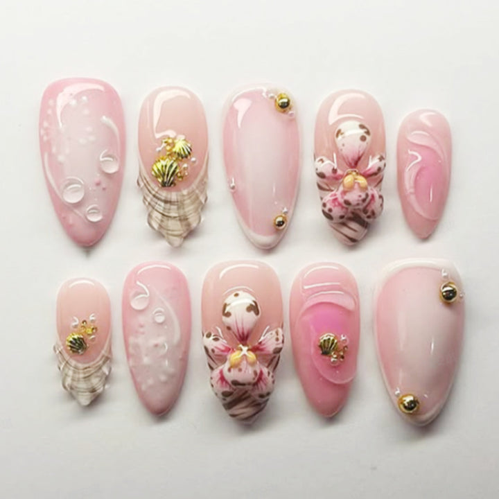Elegant Floral Embellished Press-On Nail Set Stornfield