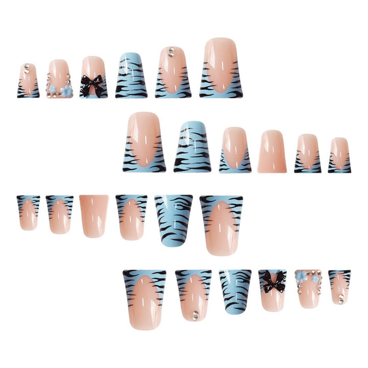 Floral Accent Nail Art Extensions Stornfield