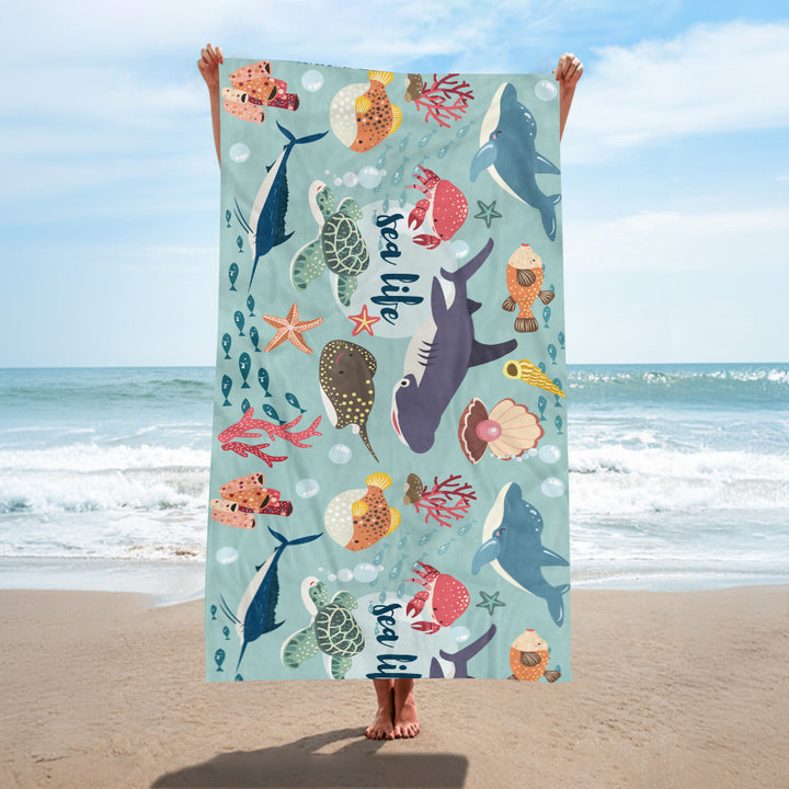 Beach towel with creative turtle design Stornfield