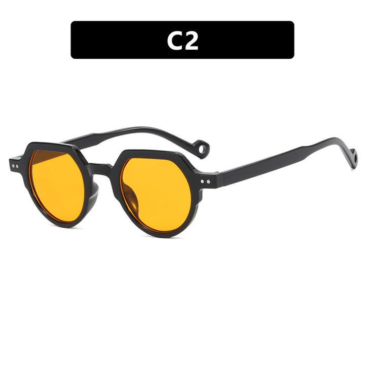 Women's geometric sunglasses with protective UV filter and sturdy frame Stornfield
