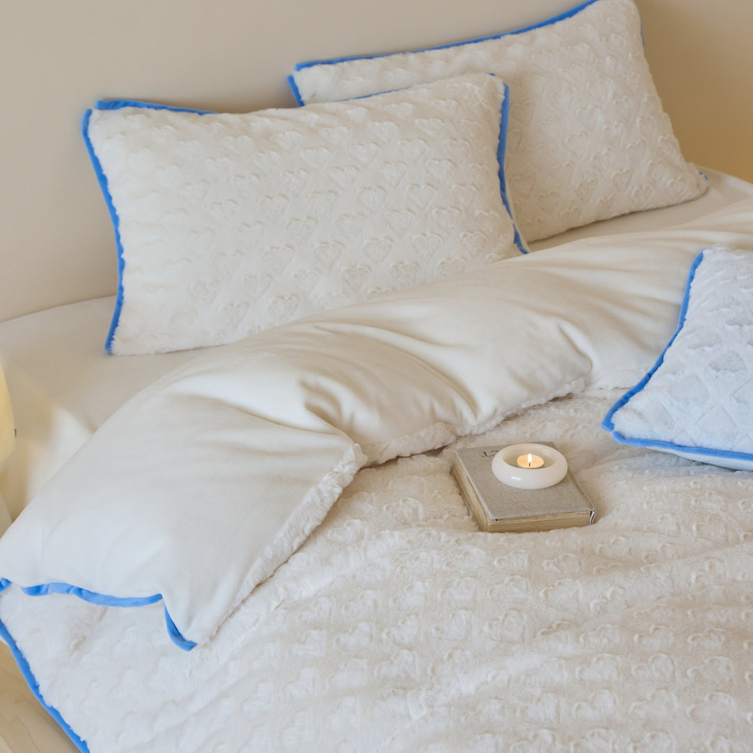 Plush Heart-Texture Reversible Duvet Cover & Piped Edge Pillow Shams