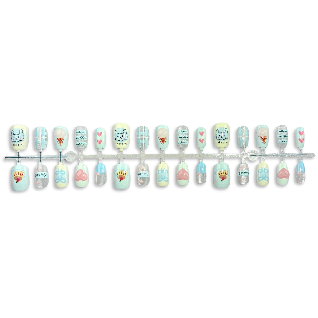 Fun Character-Themed Press-On Nail Set