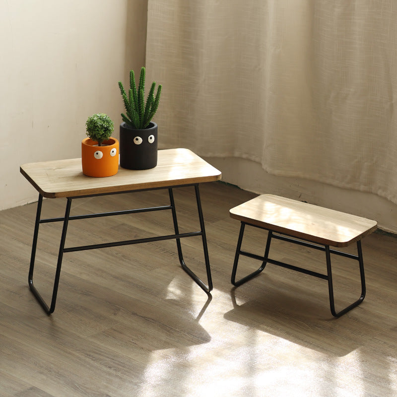Modern coffee table in minimalist design Stornfield