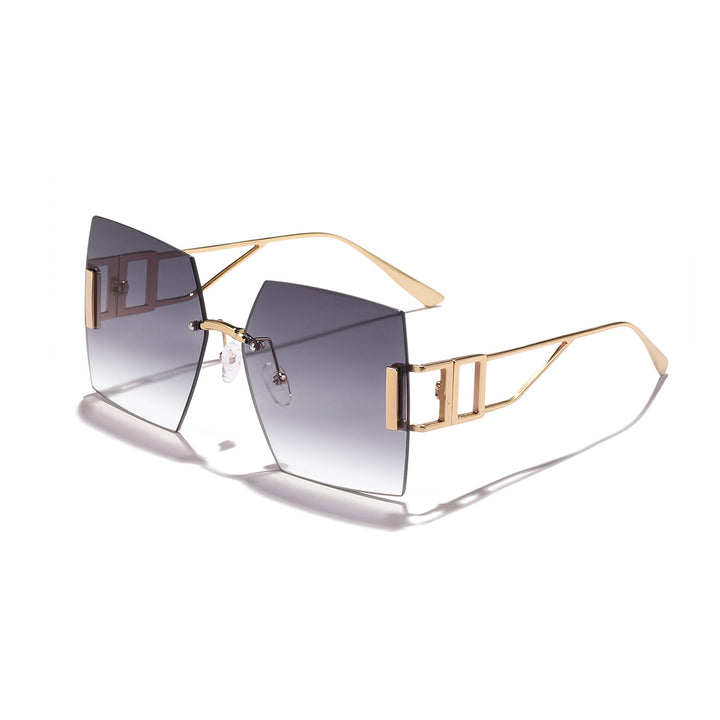 Women's square sunglasses with luxurious metal frame Stornfield