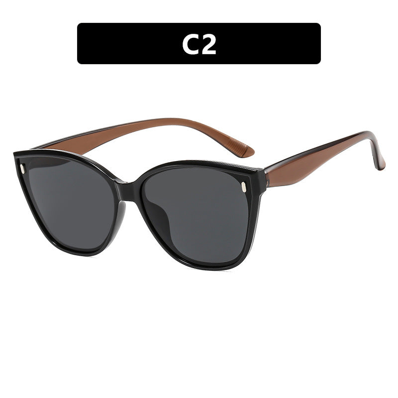 Women Cat-Eye Sunglasses with protective UV filter and stylish Frame Stornfield