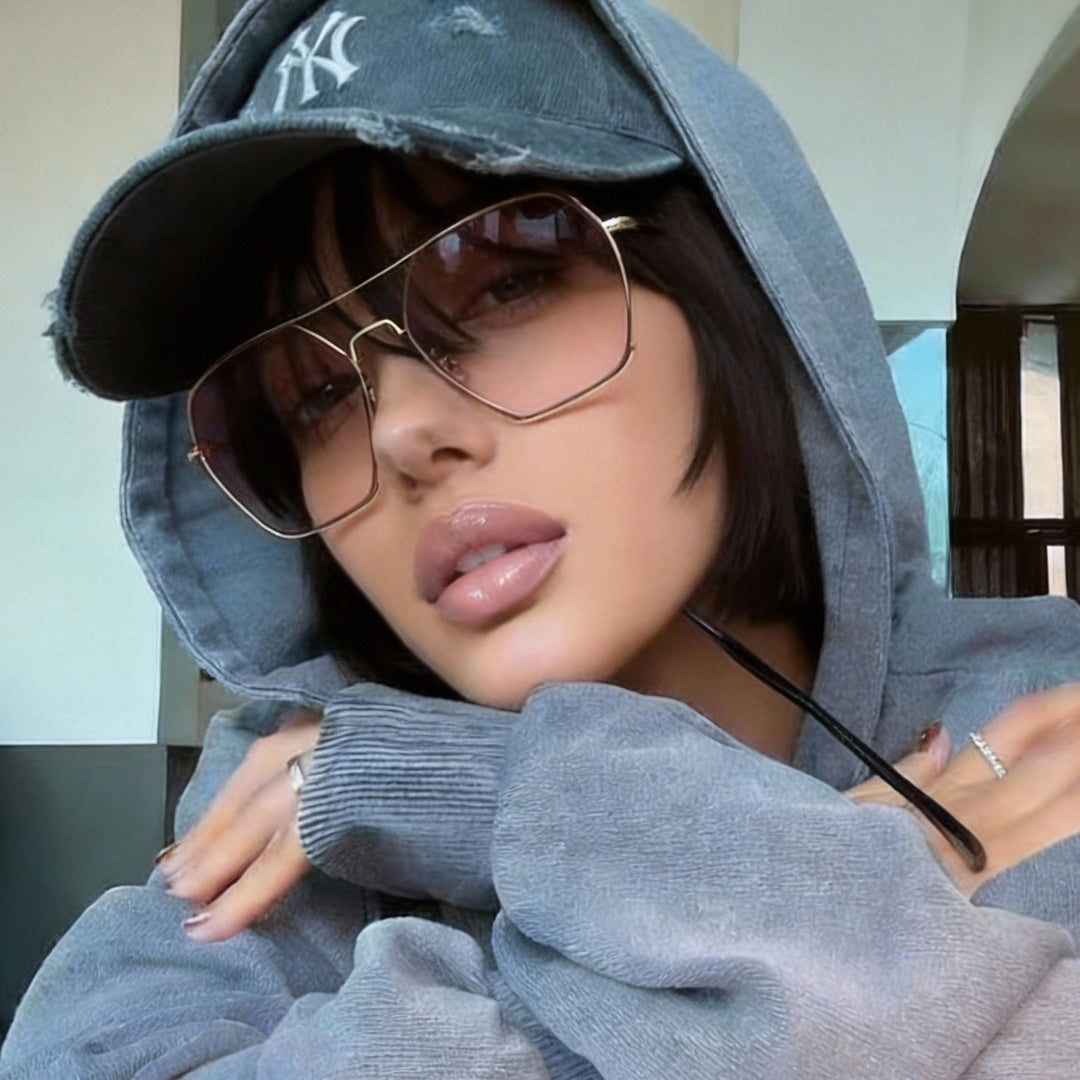 Women's oversized fashion sunglasses with elegant metal frame Stornfield